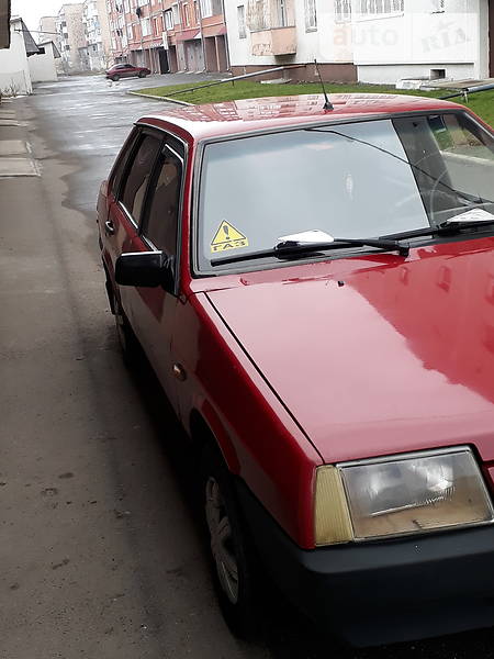 Седан ВАЗ / Lada 21099 1995 в Чорткове