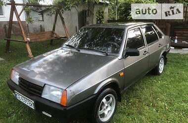 Седан ВАЗ / Lada 21099 2005 в Черновцах