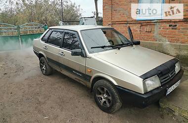 Седан ВАЗ / Lada 21099 1997 в Черниговке