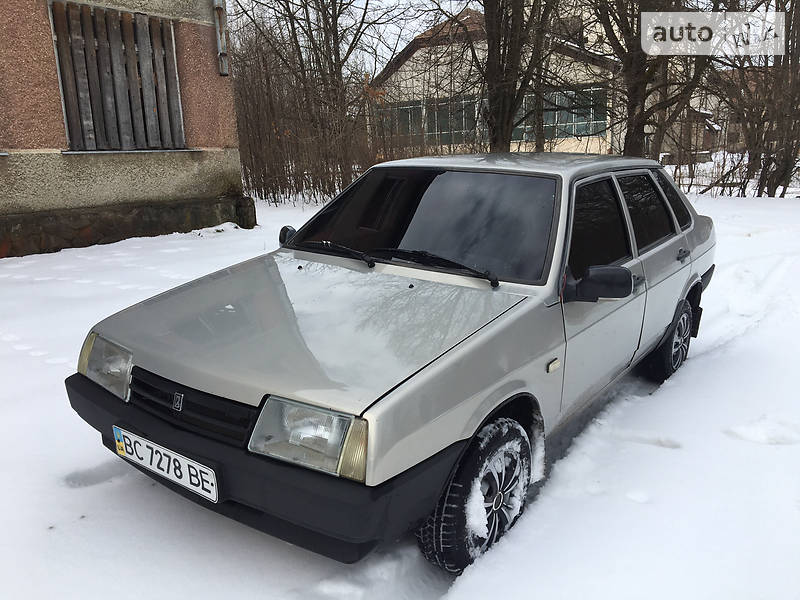 Седан ВАЗ / Lada 21099 2007 в Долине