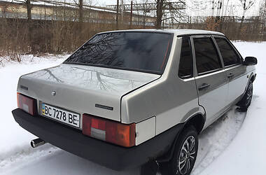 Седан ВАЗ / Lada 21099 2007 в Долине