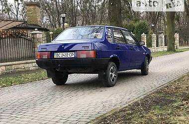 Седан ВАЗ / Lada 21099 1998 в Жовкве