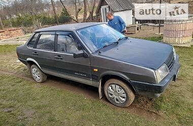 Седан ВАЗ / Lada 21099 1992 в Надворной