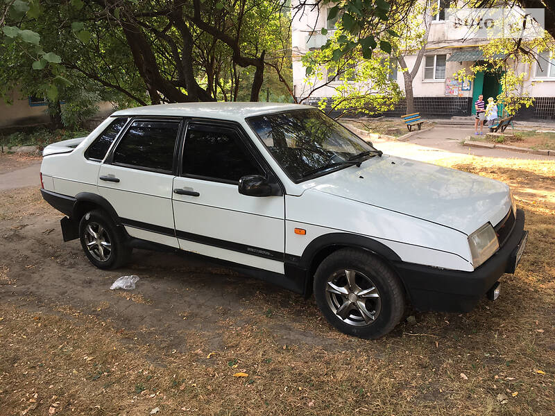 Седан ВАЗ / Lada 21099 1997 в Дніпрі
