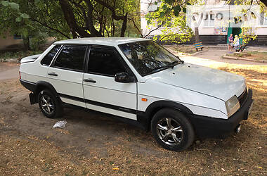 Седан ВАЗ / Lada 21099 1997 в Дніпрі