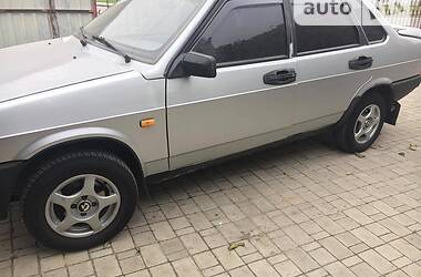 Седан ВАЗ / Lada 21099 2003 в Херсоне