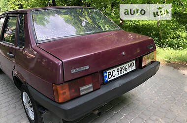 Седан ВАЗ / Lada 21099 1992 в Жовкве