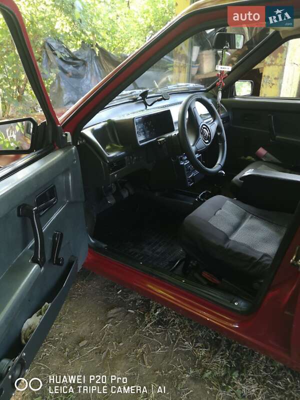 Седан ВАЗ / Lada 21099 1995 в Апостолово