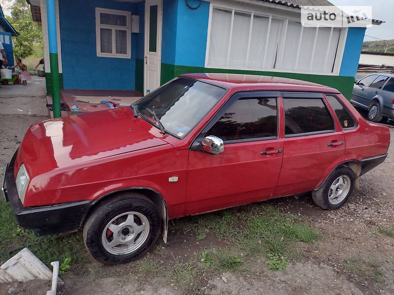 Седан ВАЗ / Lada 21099 1994 в Каменец-Подольском