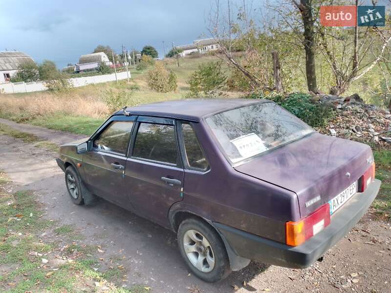 Седан ВАЗ / Lada 21099 1999 в Новій Водолагі