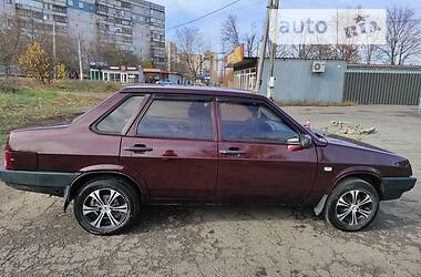 Седан ВАЗ / Lada 21099 1998 в Краматорске