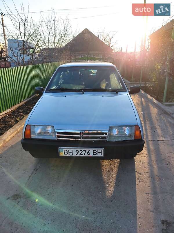 Седан ВАЗ / Lada 21099 2001 в Одессе