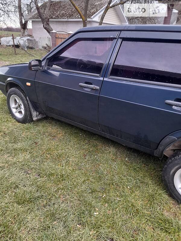 Седан ВАЗ / Lada 21099 2003 в Калуші