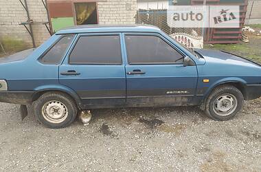 Седан ВАЗ / Lada 21099 1995 в Кривом Роге
