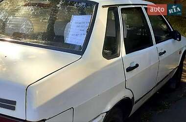 Седан ВАЗ / Lada 21099 1993 в Киеве