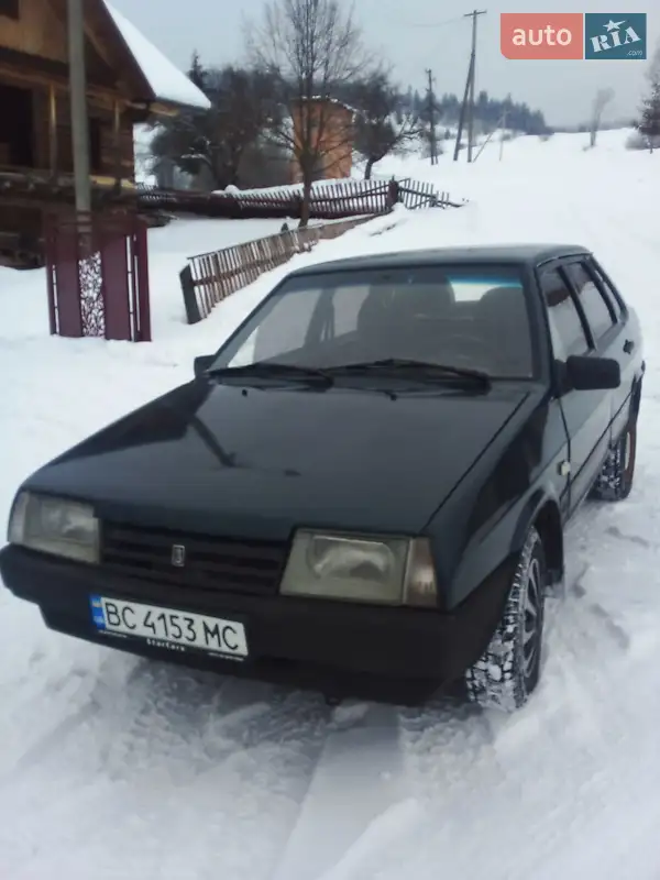 ВАЗ / Lada 21099