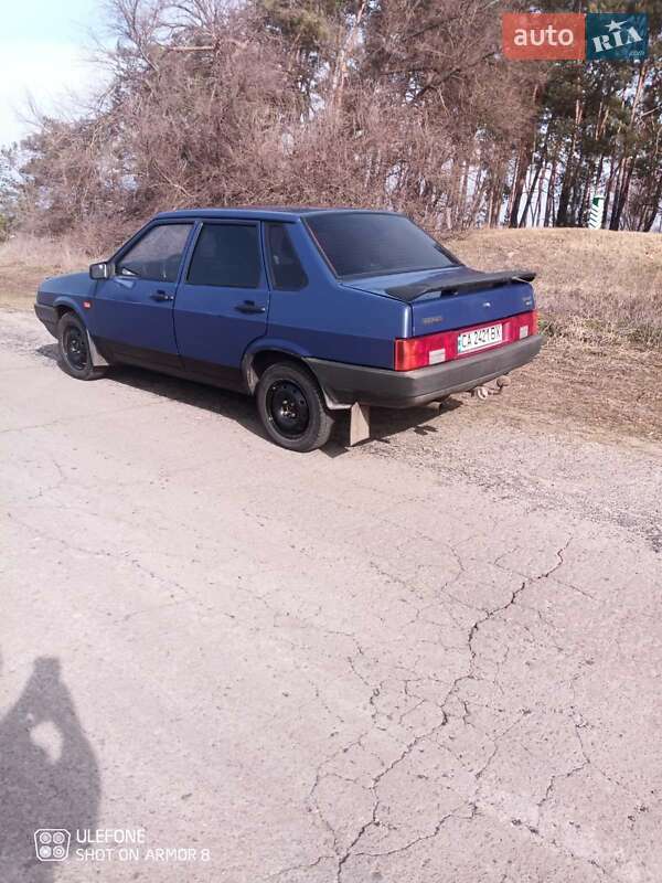 Седан ВАЗ / Lada 21099 2004 в Черкассах