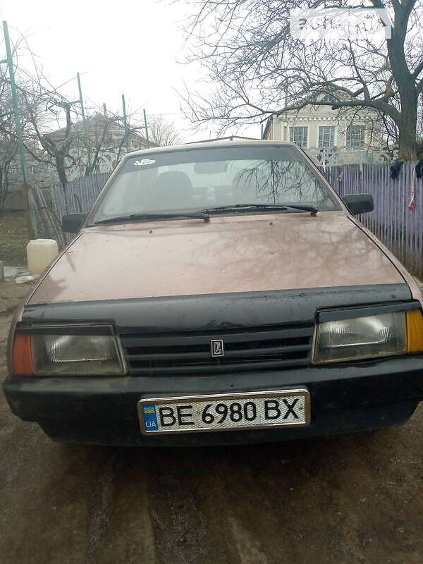 Седан ВАЗ / Lada 21099 1995 в Веселинове