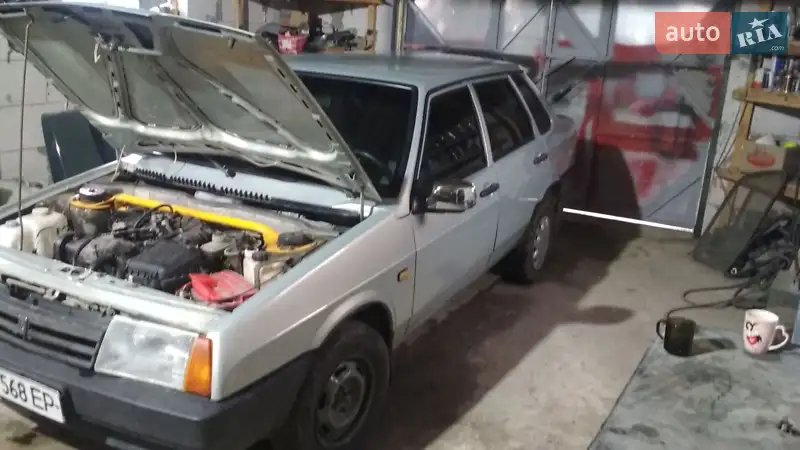 ВАЗ / Lada 21099