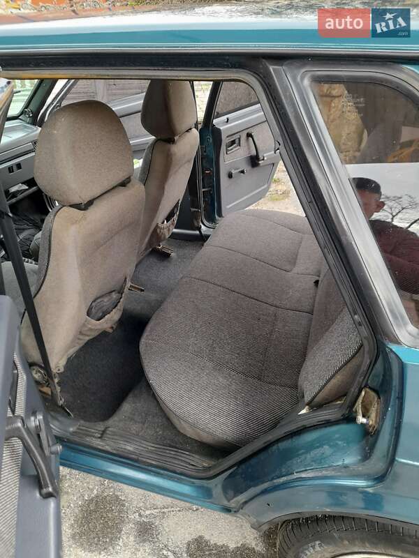 Седан ВАЗ / Lada 21099 2003 в Залещиках