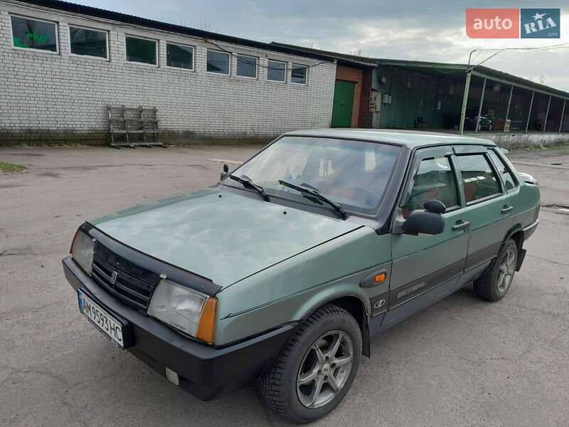 Седан ВАЗ / Lada 21099 2009 в Житомире