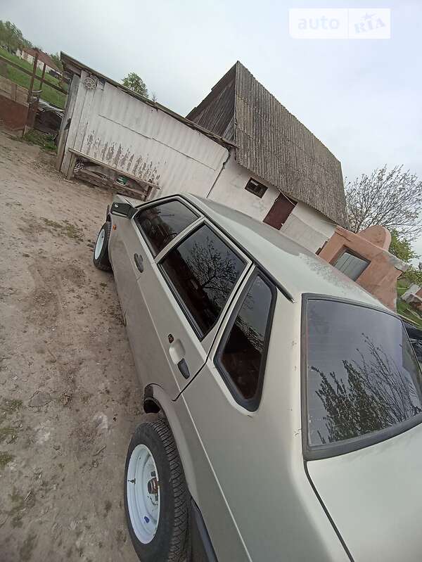 Седан ВАЗ / Lada 21099 2008 в Киеве