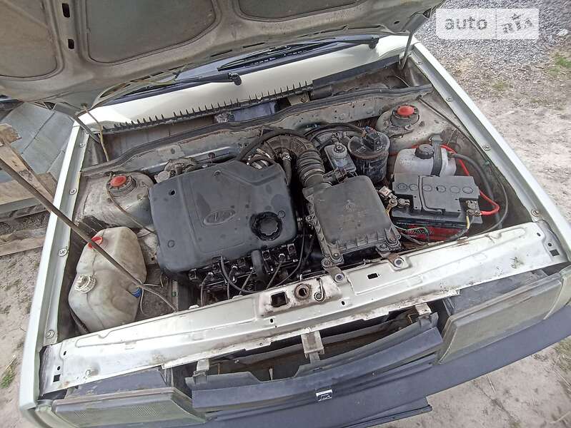 Седан ВАЗ / Lada 21099 2008 в Киеве