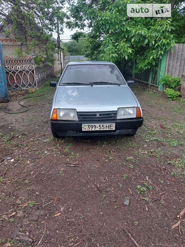 Седан ВАЗ / Lada 21099 1999 в Запорожье