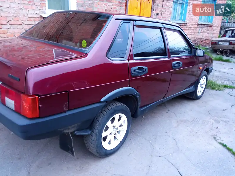 ВАЗ / Lada 21099