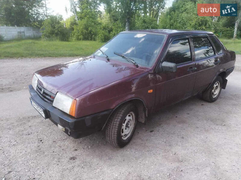Седан ВАЗ / Lada 21099 2009 в Золотоноші