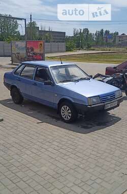 Седан ВАЗ / Lada 21099 2000 в Білгороді-Дністровському