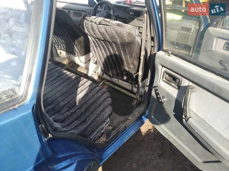 Седан ВАЗ / Lada 21099 1994 в Добровеличківці