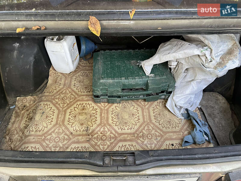 Седан ВАЗ / Lada 21099 2000 в Белой Церкви