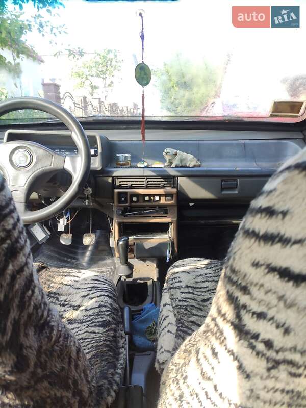 Седан ВАЗ / Lada 21099 1993 в Золочеве