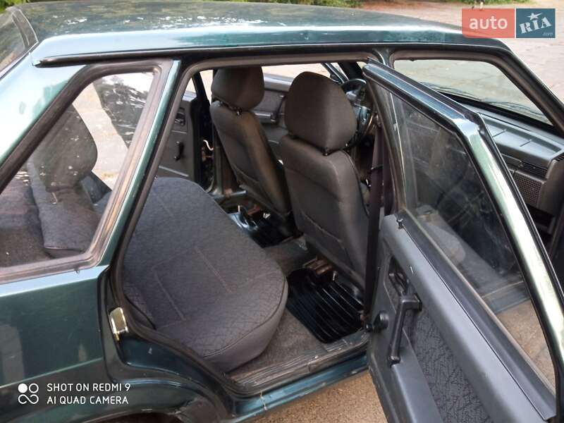 Седан ВАЗ / Lada 21099 2005 в Києві