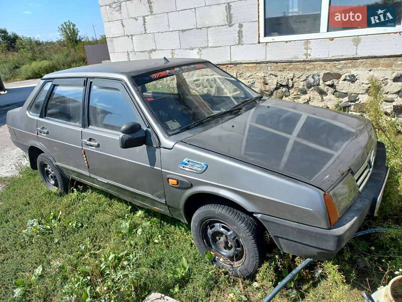 Седан ВАЗ / Lada 21099 1992 в Рівному фото 4 Седан ВАЗ / Lada 21099 1992 в Рівному