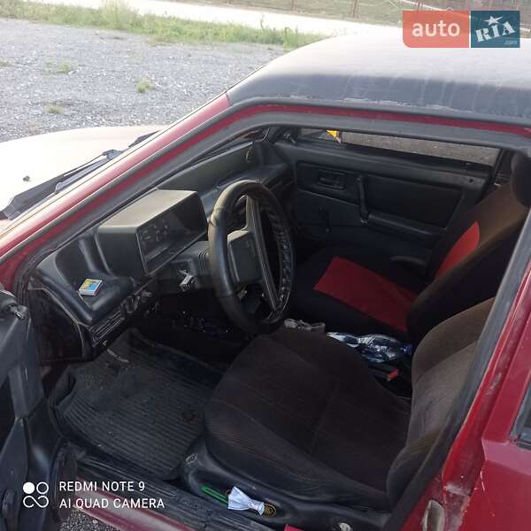 Седан ВАЗ / Lada 21099 1992 в Збаражі