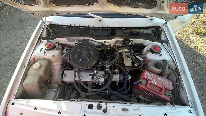 Седан ВАЗ / Lada 21099 1995 в Запоріжжі