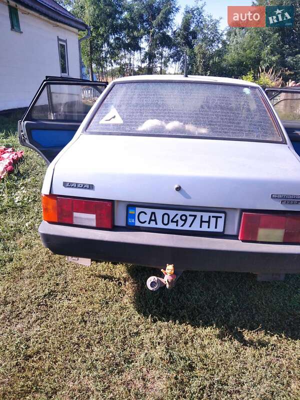 Седан ВАЗ / Lada 21099 2002 в Черкассах