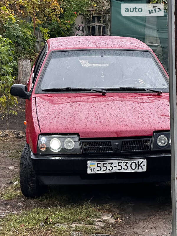 Седан ВАЗ / Lada 21099 1998 в Одессе