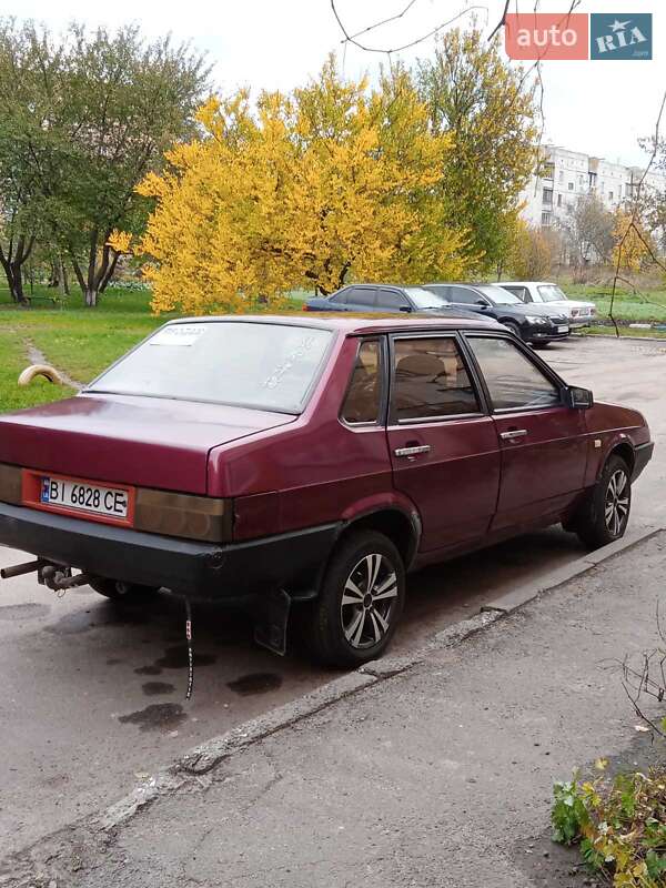 Седан ВАЗ / Lada 21099 1998 в Гадячі