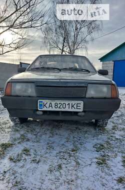 Седан ВАЗ / Lada 21099 2001 в Іванкові
