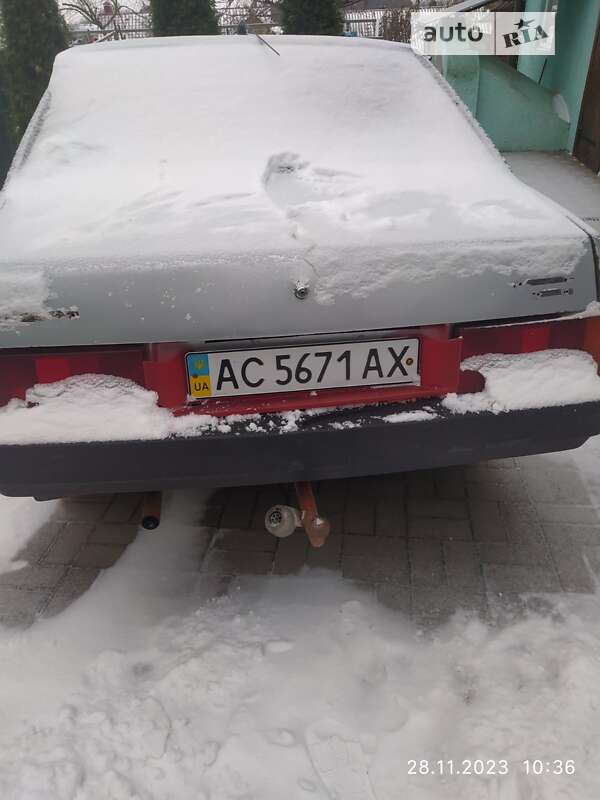 Седан ВАЗ / Lada 21099 2001 в Горохові