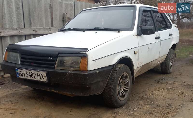 Седан ВАЗ / Lada 21099 1997 в Сарате