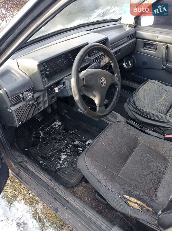 Седан ВАЗ / Lada 21099 2006 в Остер