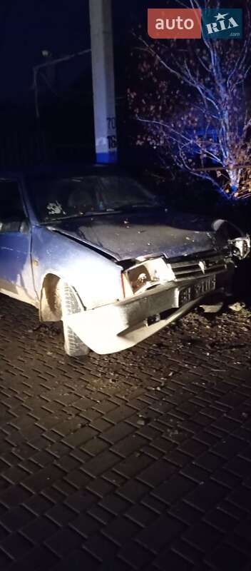 Седан ВАЗ / Lada 21099 1998 в Измаиле