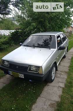 Седан ВАЗ / Lada 21099 2005 в Ходорове