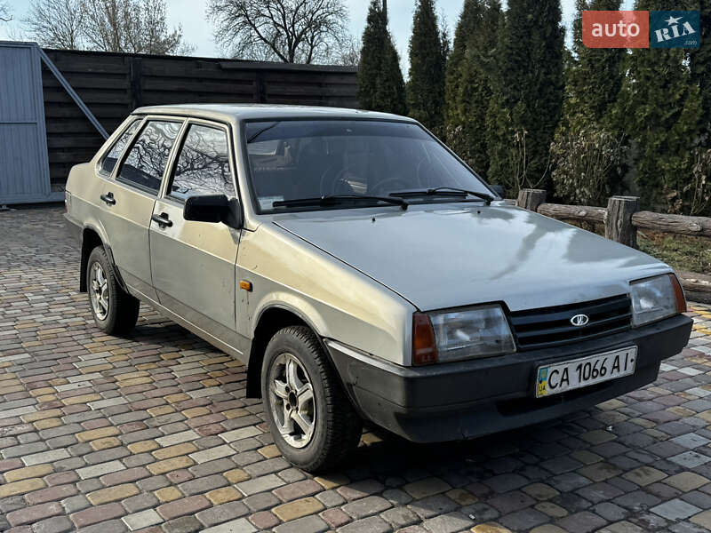 Седан ВАЗ / Lada 21099 2006 в Черкасах