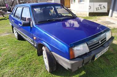 Седан ВАЗ / Lada 21099 2003 в Снятине