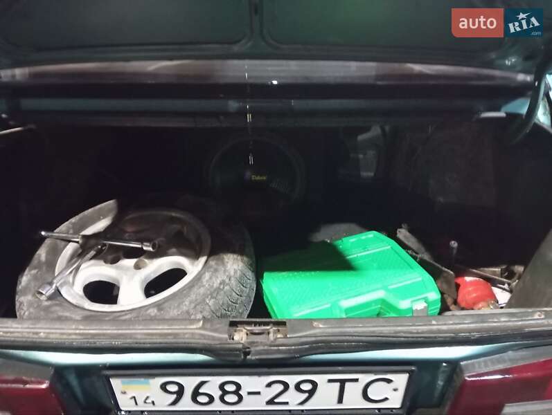 Седан ВАЗ / Lada 21099 2000 в Луцьку